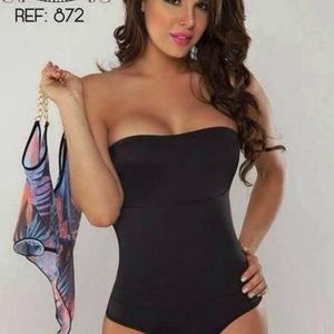 Floral Print  Crop  and Black Body faja shaperwear